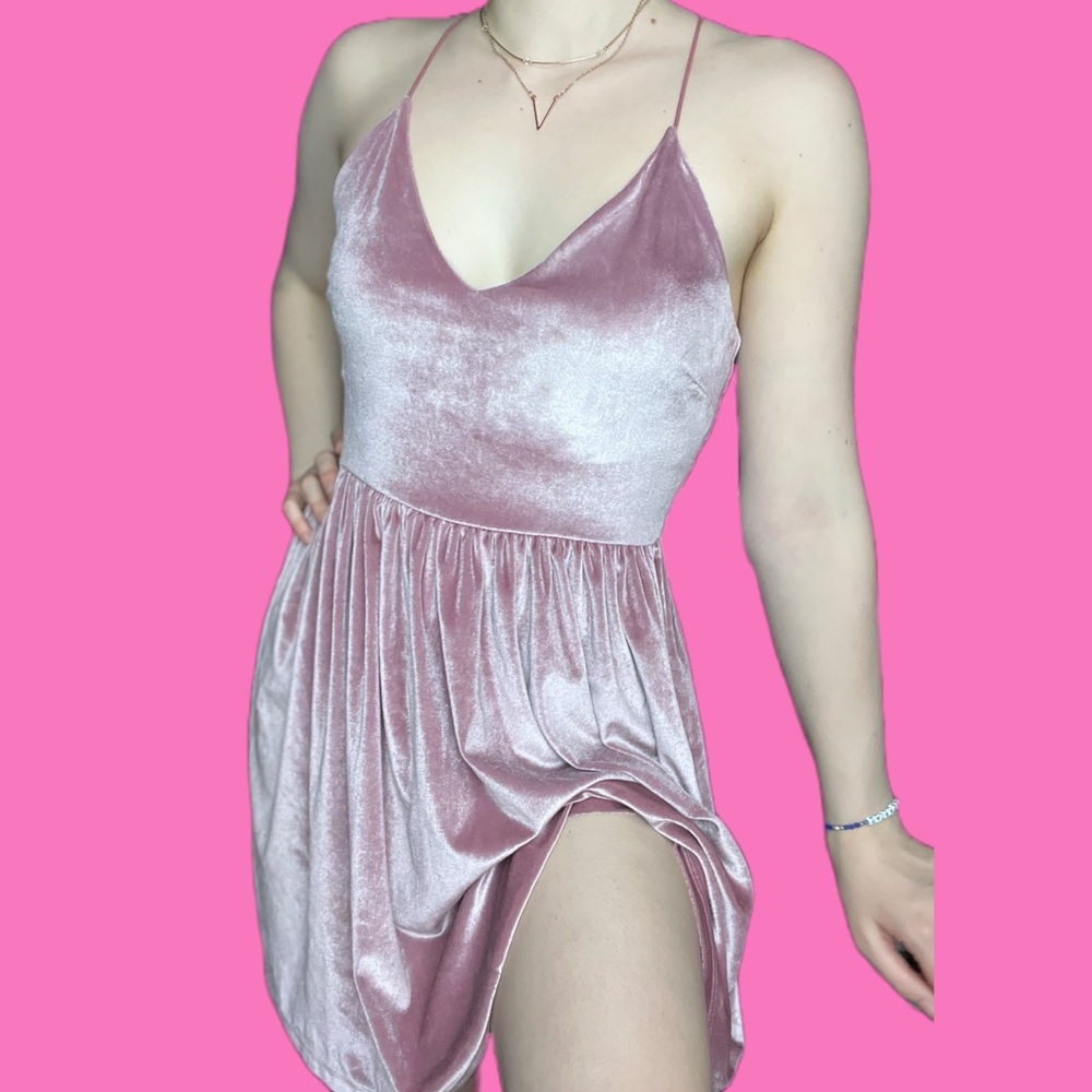 💗Pink Velvet Dress💗 - Picture 2 of 3